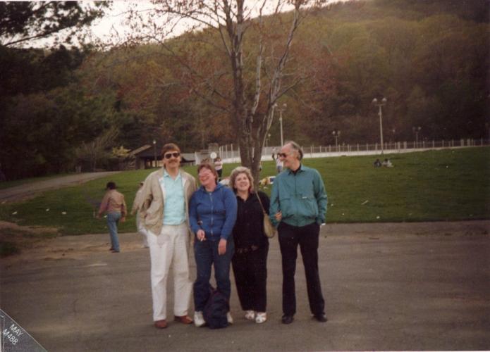 Jim, Mom, Aunt Pat & Unkie